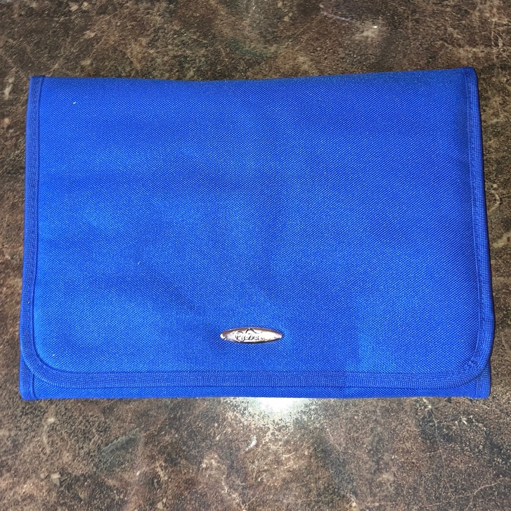 PreZerve jewelry organizer